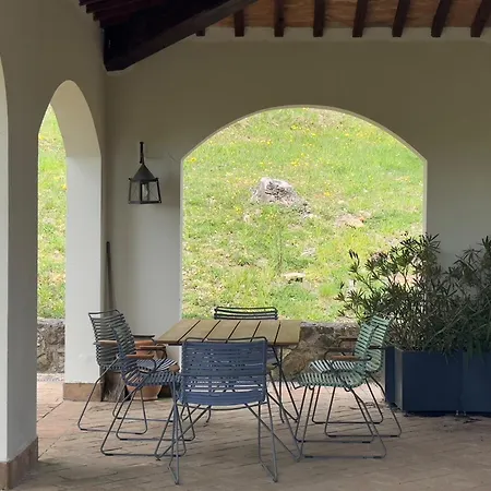 Bauernhof Vin - Wine And
